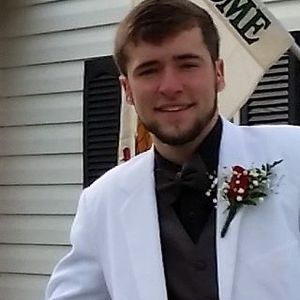 Meet your Posher, Collin